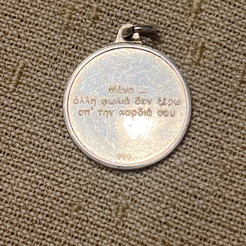 Silver pendant like new with love message