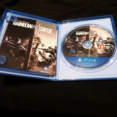 Rainbow Six Siege PS4 in good condition