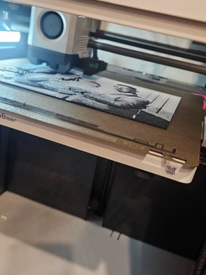 Custom frames new with 3D printing and free support base