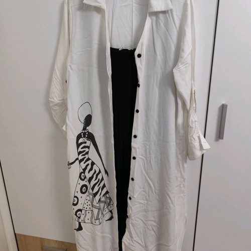 Zara dress set like new, black cotton and white with female figure