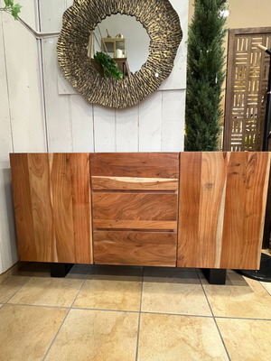 Wooden buffet like new with embossed mid-century boho design