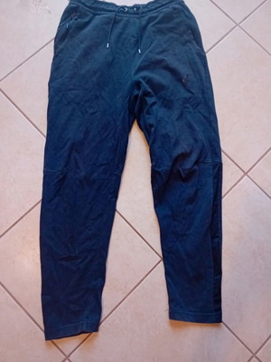 Nike Tech Fleece φόρμα μεταχειρισμένη, μέγεθος S, μαύρη