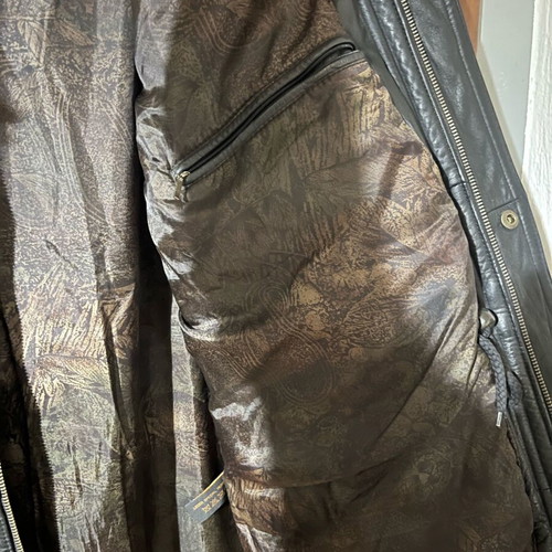 Leather jacket Prince size XL like new with silk lining made in Germany