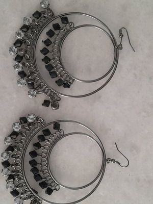 Silver earrings in like new condition