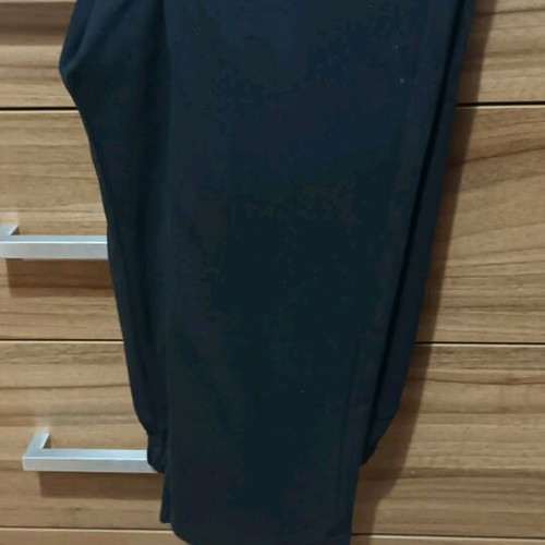 Pantelokollan black like new, straight cut with narrow leg