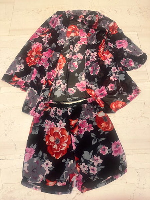 Shorts and kimono like new S/M