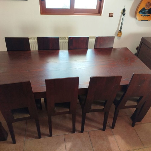 Dining room set like new, solid wood table, 8 chairs, buffet, mirror