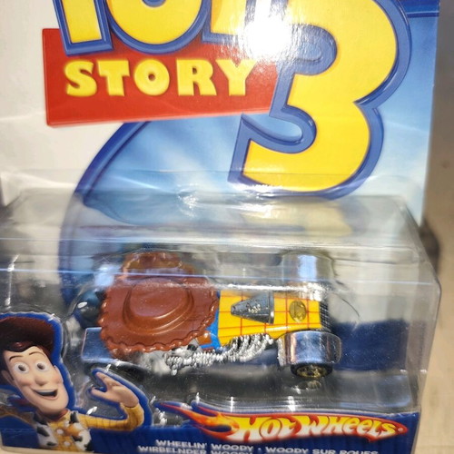 Toy Story 3 Diecast Wheelin Woody 1:64 New Sealed