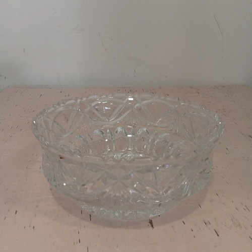 Crystal bowl or fondue dish like new