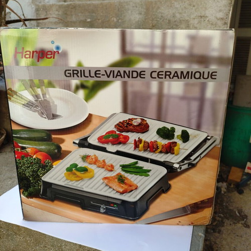 Harper Ceramic Electronic Grill new
