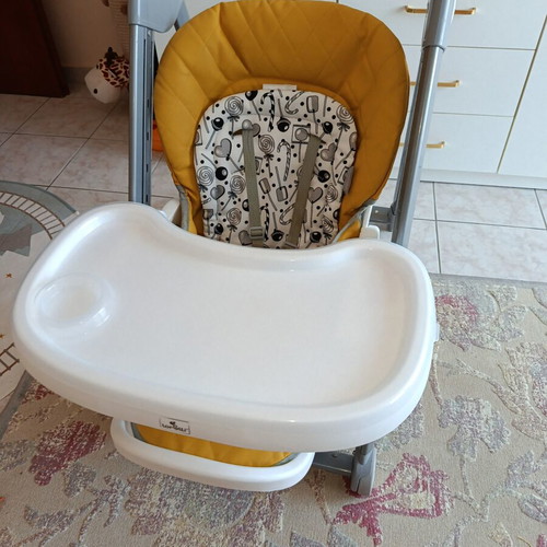 Lorelli Party high chair, lemon curry leather