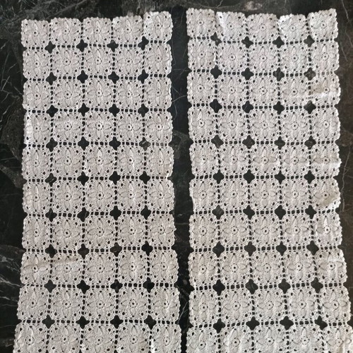 Handmade table linens like new, set of 2 pieces