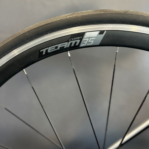 Trek Madone 4.5 road bike used with powermeter and Garmin