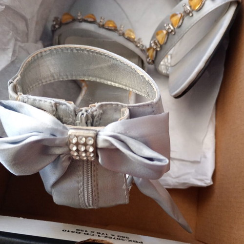 Silver sandals like new, size 38