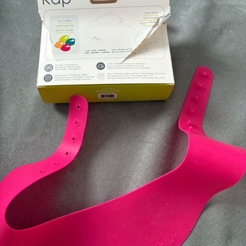 Kap Bbluv silicone bath visor like new