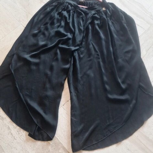 Lynne satin pants with side openings, new, size S