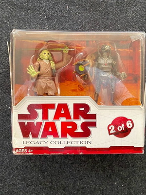 Star Wars Legacy Collection Kit Fisto and Geonosian Warrior figures