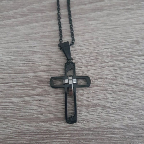 Small black metal cross new
