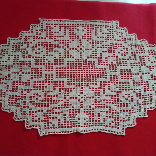 Knitted table runner new white size 65x40