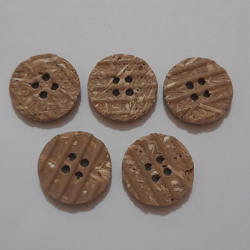 Button set used, 5 pieces, natural coconut