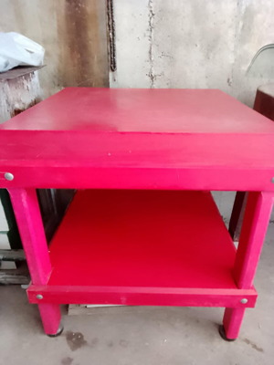 Meat counter made of polyethylene like new 80x80x10x90