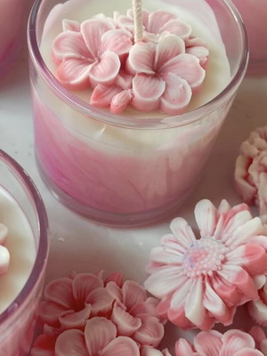 Blossom decorative candle new, customizable scent