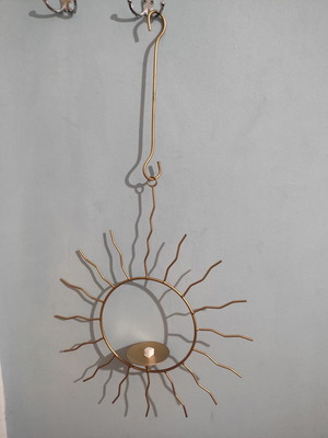 Hanging metal candlesticks like new, gold color