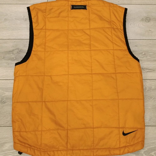 Nike ACG Retro Puffer Vest used, orange and black, size S