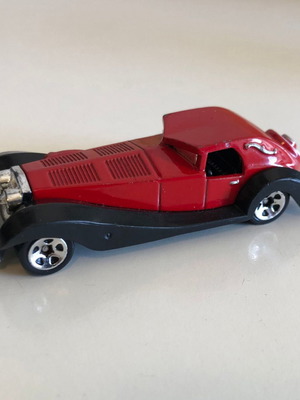Hot Wheels Cruella de Vil used 2018 HW Screen Time First Editions