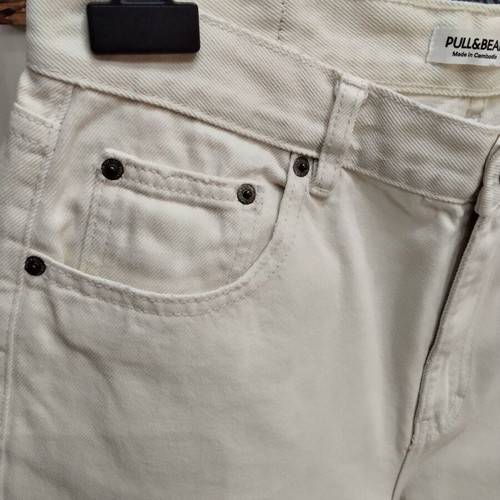 Pull&Bear Mom Fit Jeans ecru size EUR 42 like new