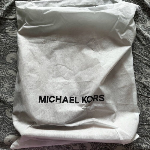 Michael Kors shoulder tote new, nude pink and beige