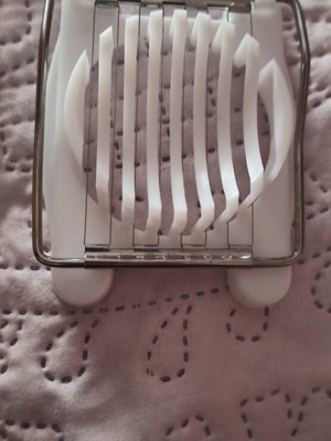 egg cutting tool