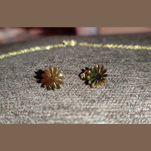 Daisy set made of gold-tone stainless steel new