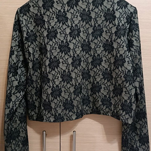 Cabrini short formal jacket like new with lace
