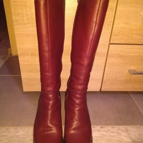 Women's leather boots, red, high heel, size 38