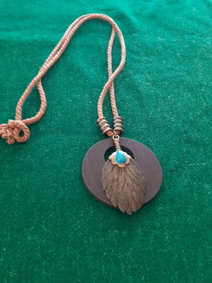 Necklace like new