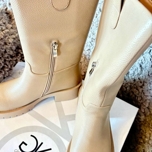 Gianna Kazakou boots new, size 38, beige