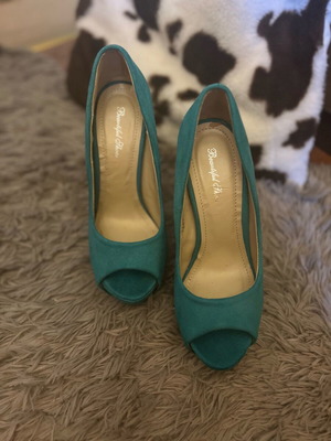 Azzurro high heels