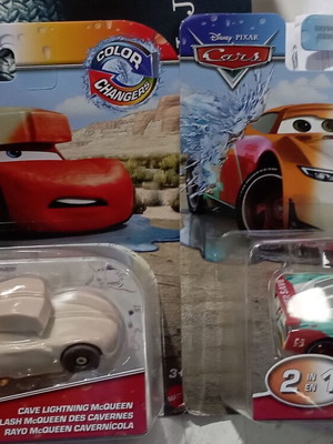 Αυτοκινητάκια Cars Color Changer πακέτο 2 τεμάχια καινούργια