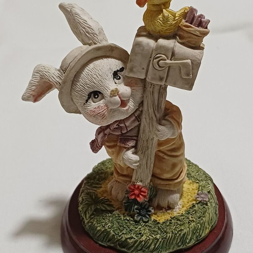 Easter decoration rabbit and duck like new, polyresin