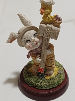 Easter decoration rabbit and duck like new, polyresin