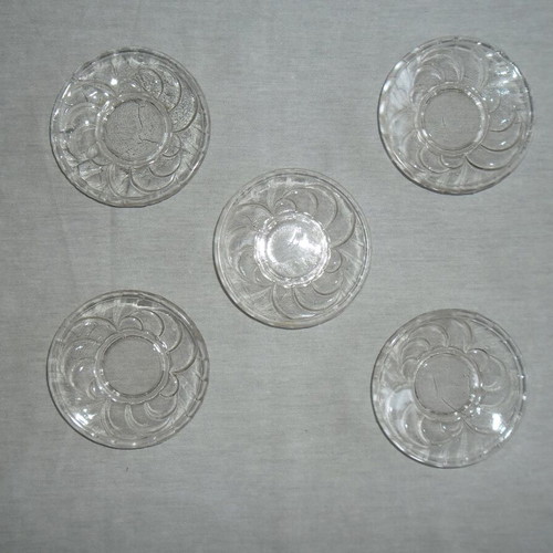 Glass dessert plates like new, set of 5