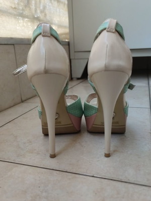 Axel women's high platform sandals like new, beige and pink, size 37