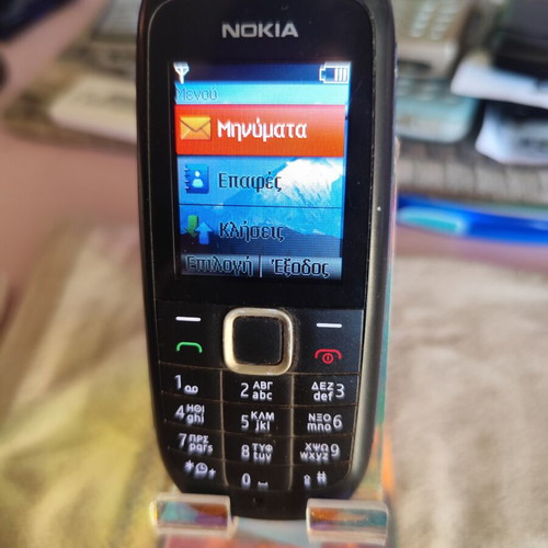 Nokia 1616-2 used with charger and new battery