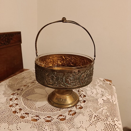 Metal Art Deco centerpiece bowl with handle, circular, raised base