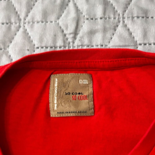 Men's red short-sleeve t-shirt like new size M