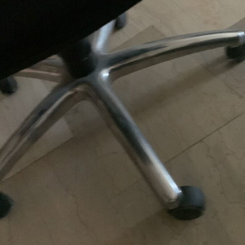 Office chair ergonomic, like new, adjustable