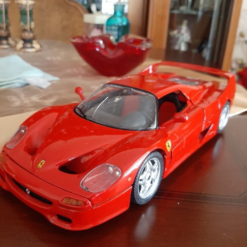 Ferrari used 1/18 scale model