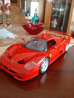 Ferrari used 1/18 scale model