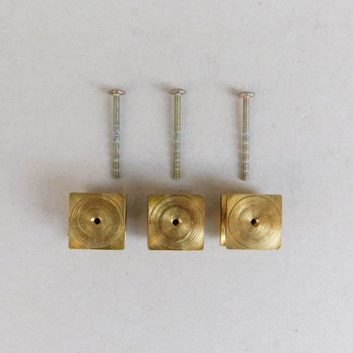 Bronze knobs 3x3 cm, height 2.7 cm